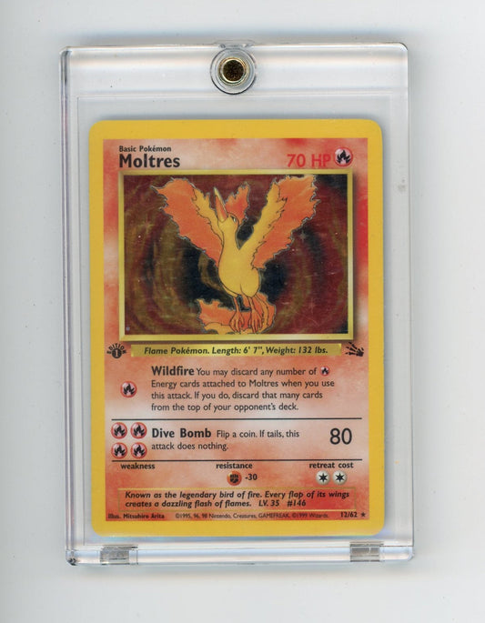Trading Card Game Moltres 1st Edition Fossil Holo 12/62 – Official TCG Product